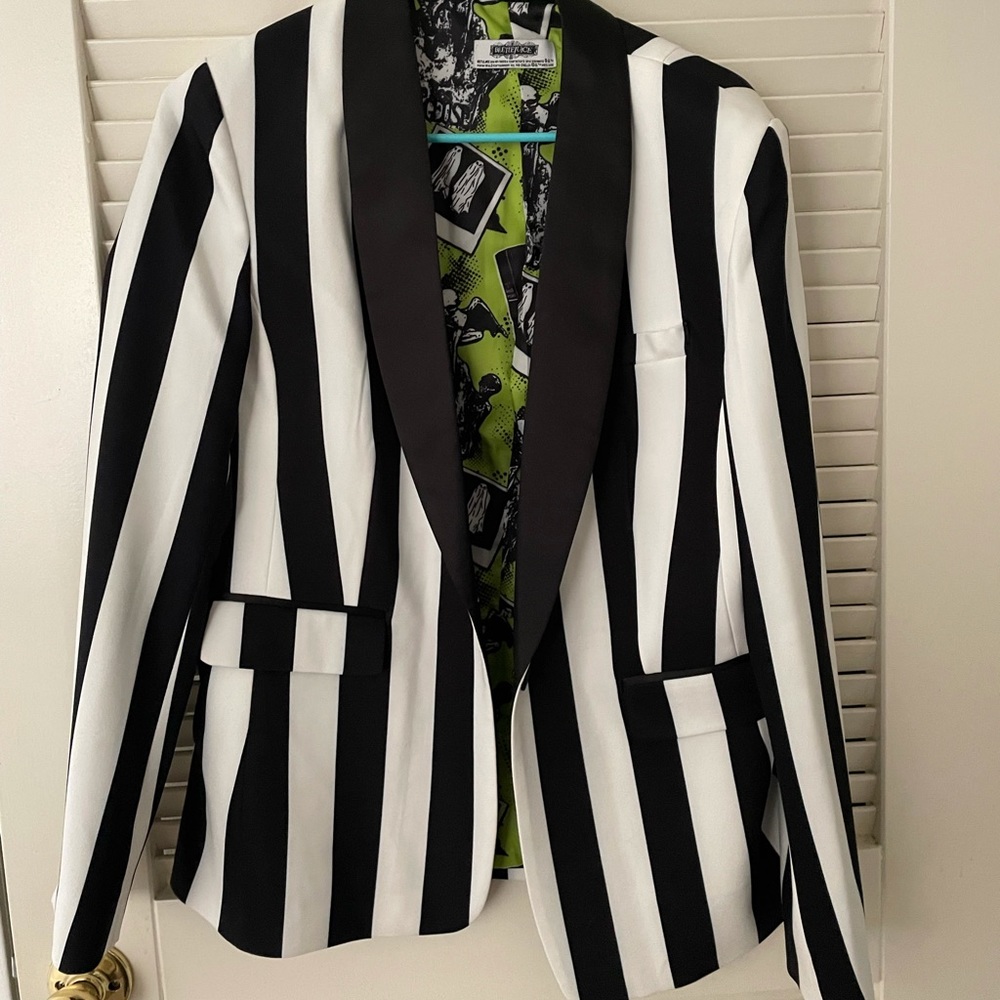 Women’s Beetlejuice Blazer Size 10